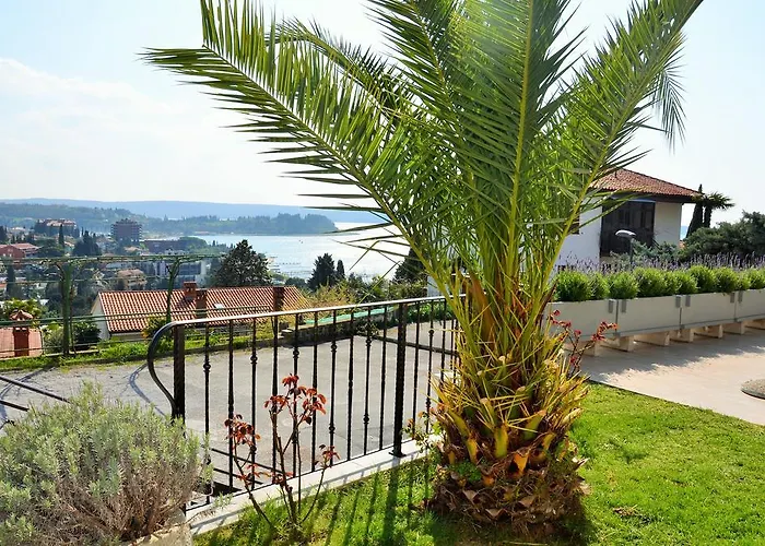 Apartments Portorose 公寓 波尔托罗